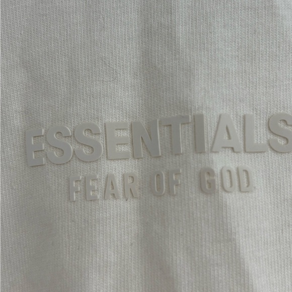 Fog Essentials Fear Of God White Oversize Long Sleeve Tee T-shirt Size medium - Picture 6 of 16
